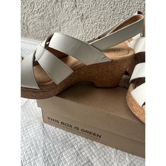 Clarks Women White Giselle Beach Wedge Sandal, Size 11 - Picture 10 of 11